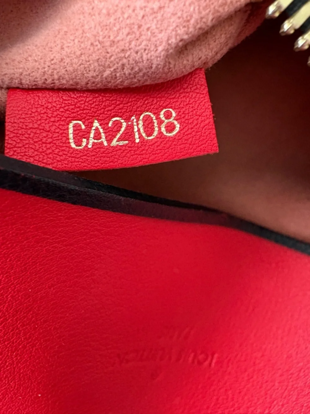 Louis Vuitton Tuileries Besace Bag - Picture 8 of 10